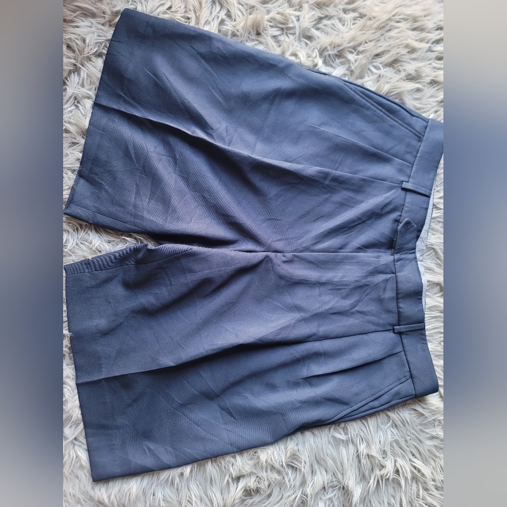 Neiman‎ Marcus Navy Shorts